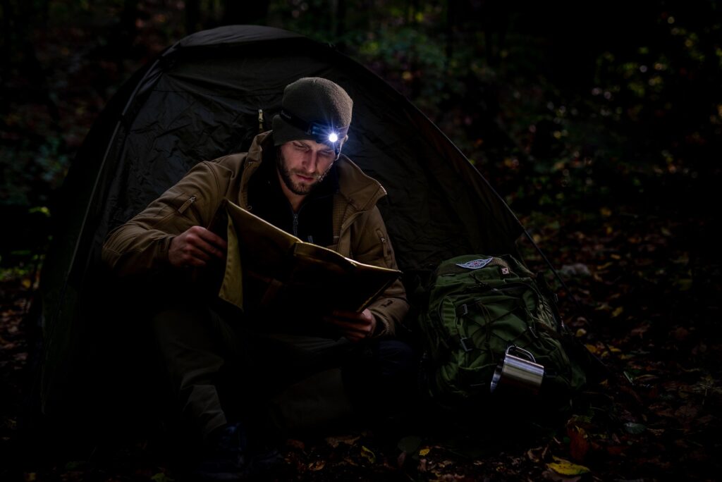 latarka olight perun militaria